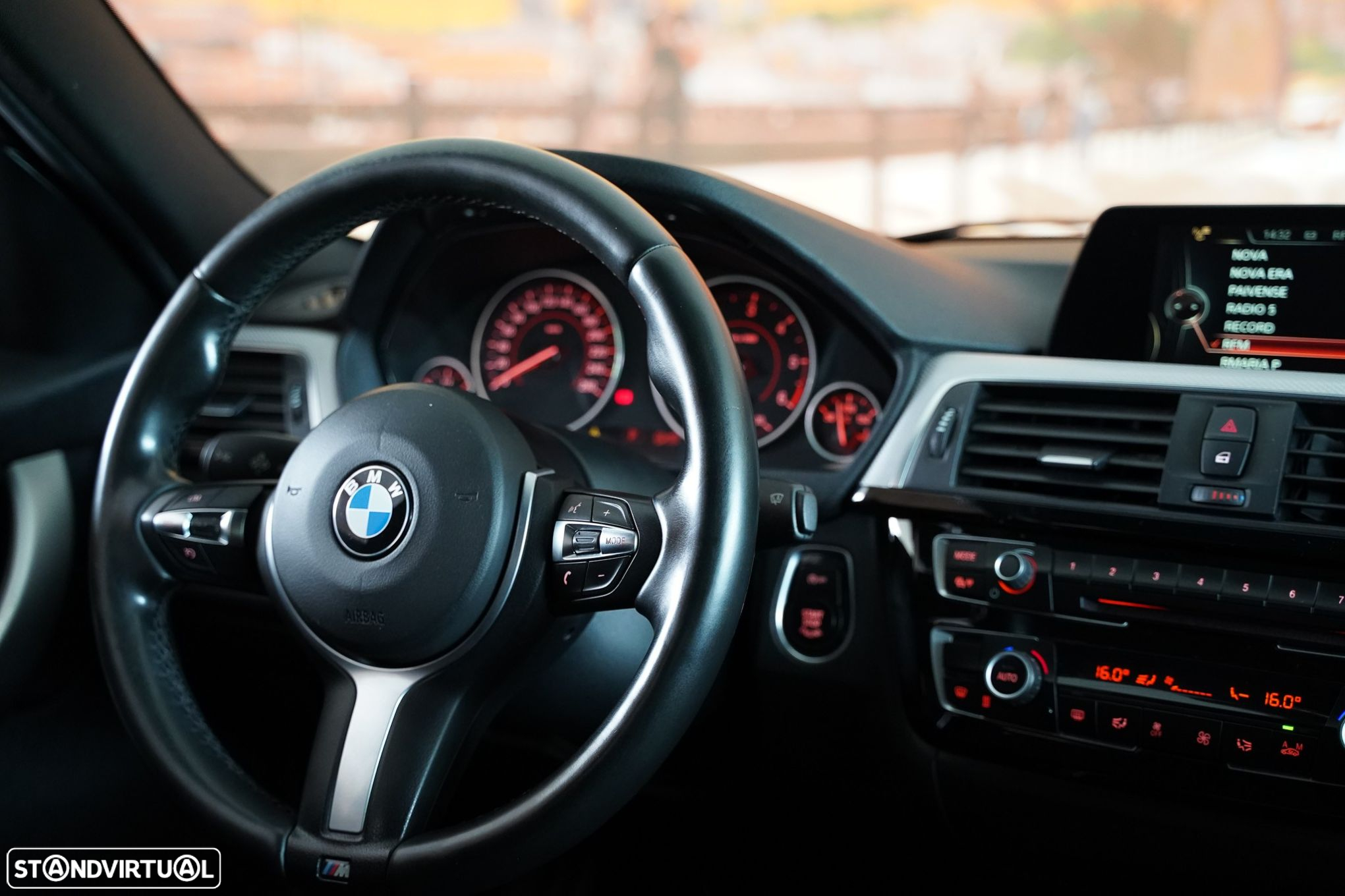 BMW 318 d Pack M Auto - 12