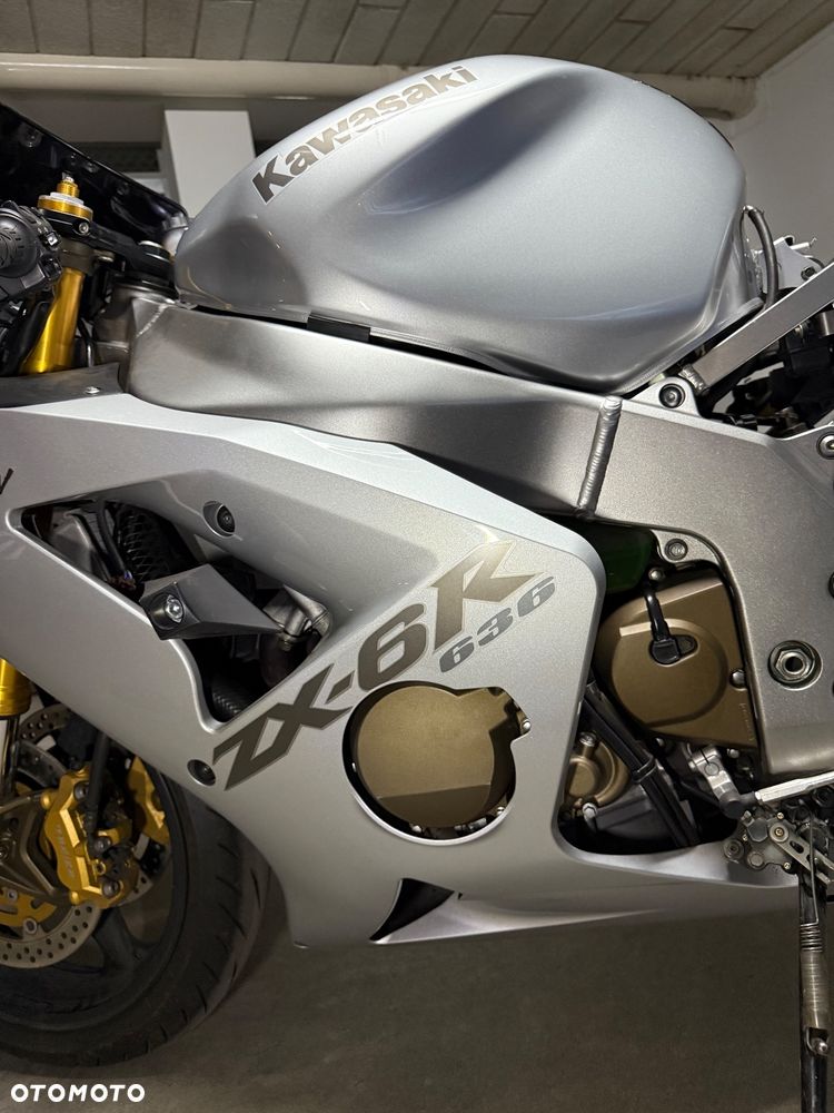 Kawasaki ZXR - 4