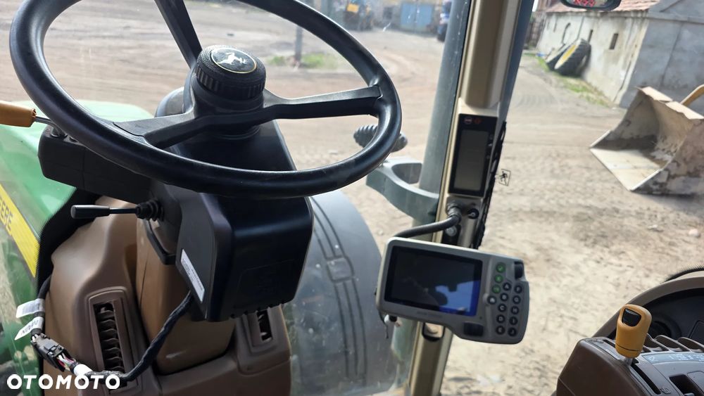 John Deere 8530 - 13