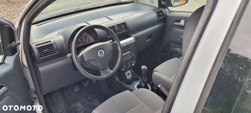Volkswagen Fox 1.2 Refresh - 10