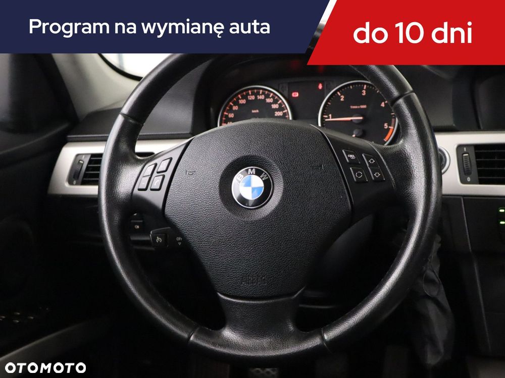 BMW Seria 3 - 22