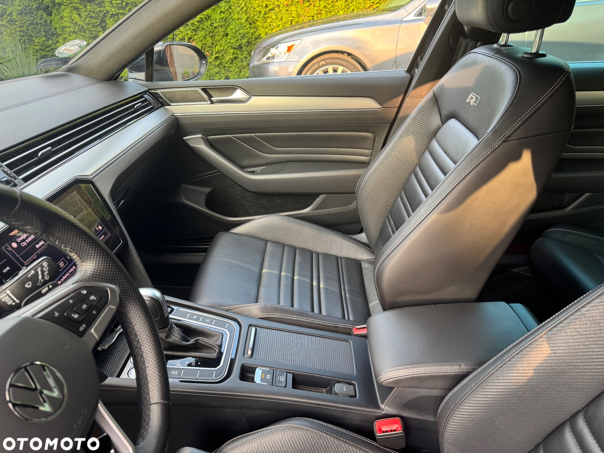 Volkswagen Passat 2.0 TSI Elegance DSG - 23