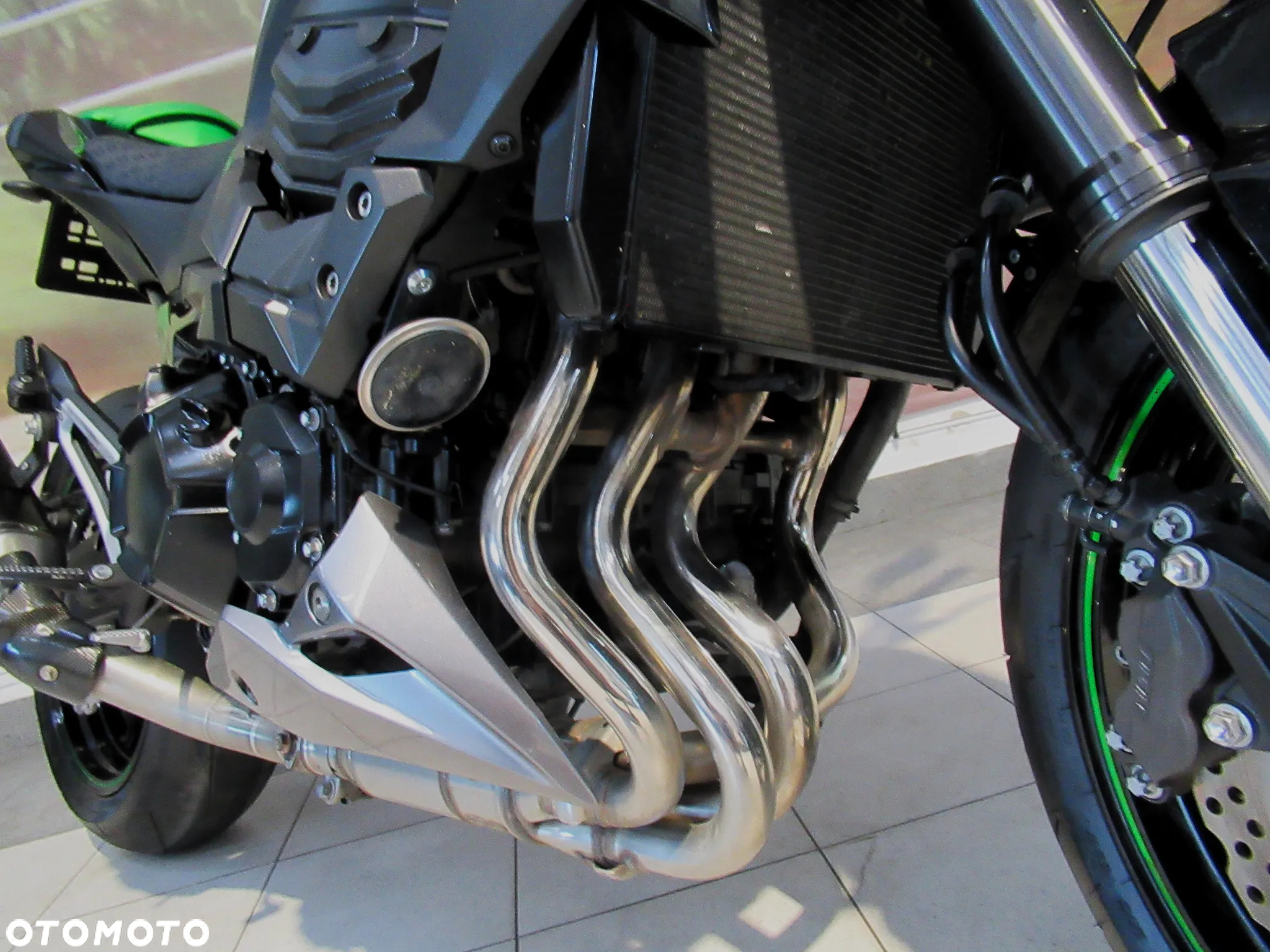 Kawasaki Z - 16