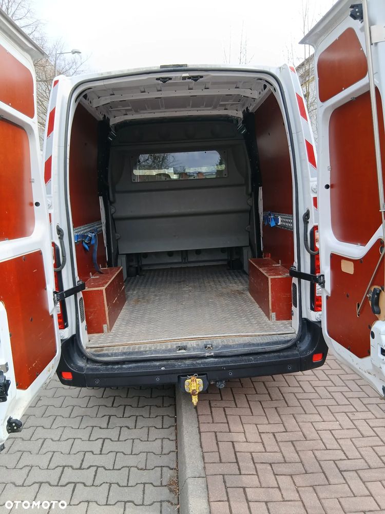 Renault Master - 32