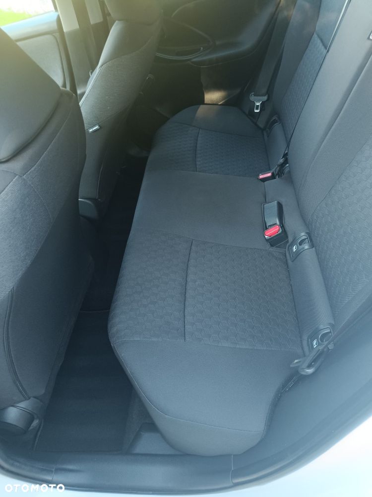 Toyota Yaris - 6