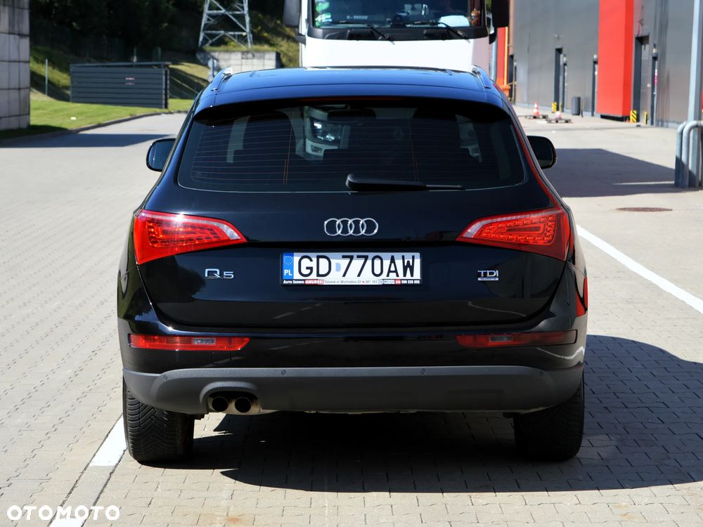 Audi Q5 2.0 TDI Quattro S tronic - 28