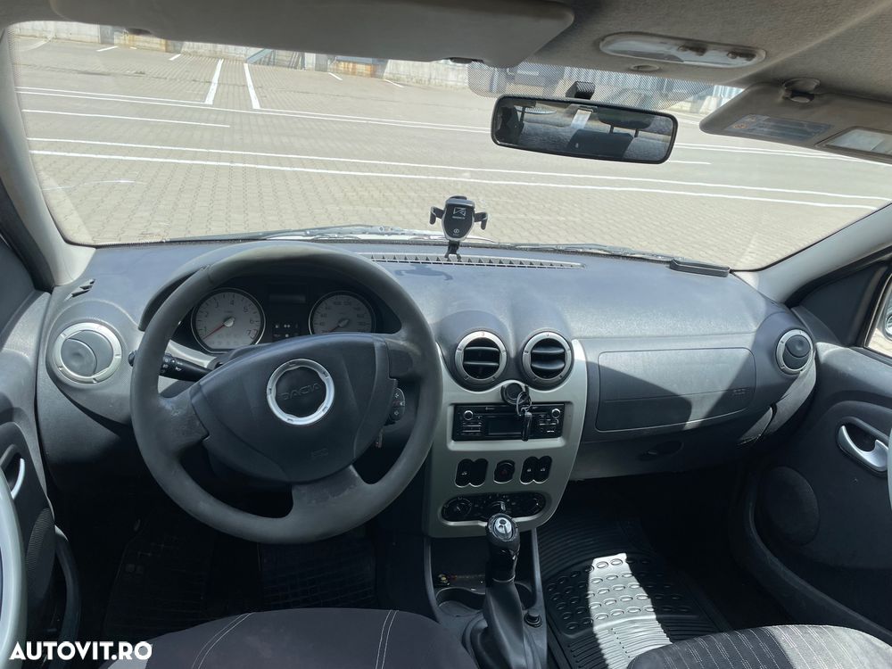 Dacia Logan 1.5 75CP Laureate - 9
