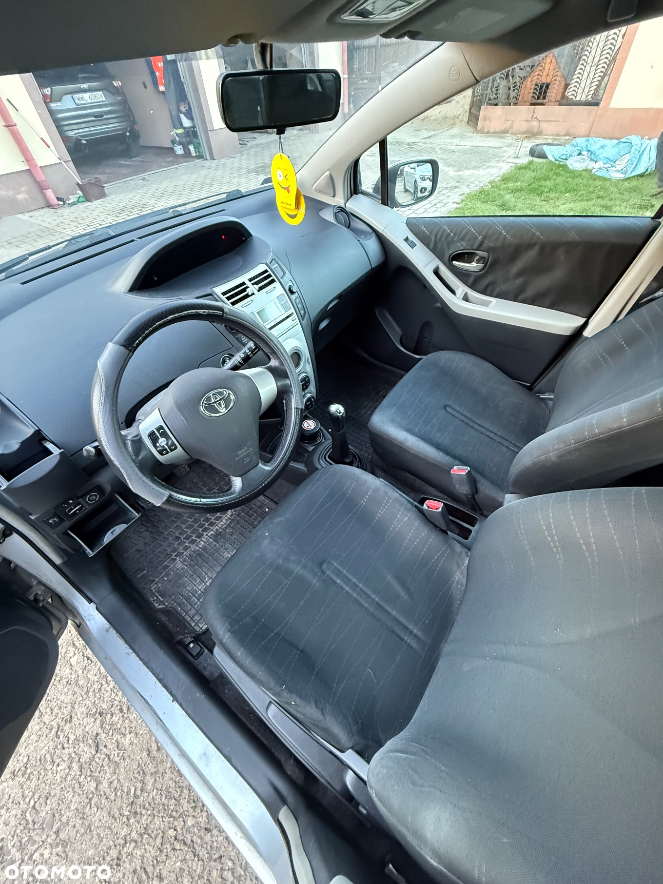 Toyota Yaris 1.3 Sol - 9