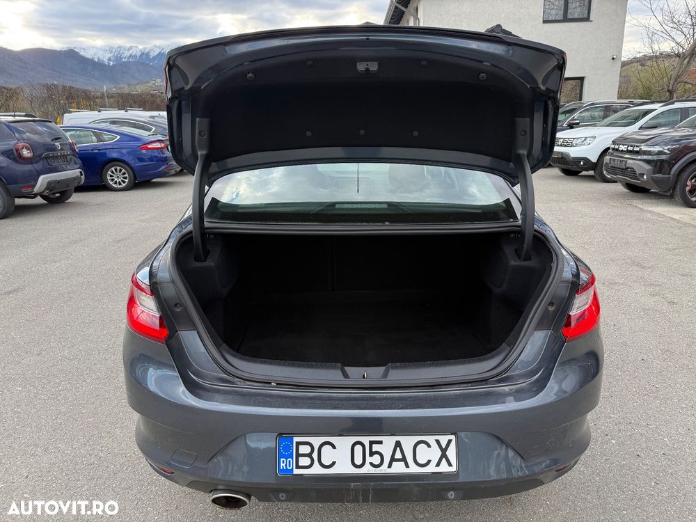 Renault Megane ENERGY dCi Intens - 8