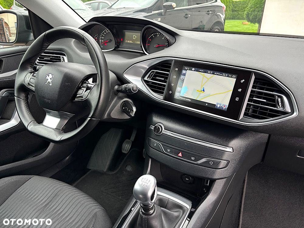 Peugeot 308 1.6 e-HDi Allure S&S - 29