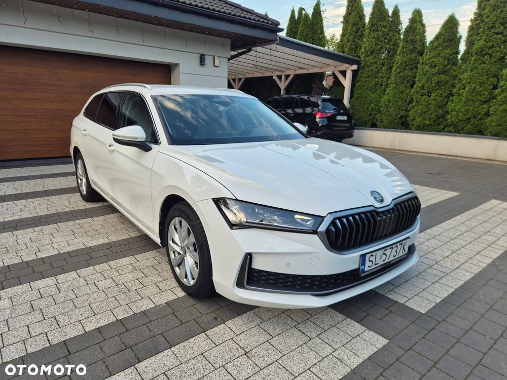 Skoda Superb 2.0 TDI SCR 4x4 Essence DSG - 22