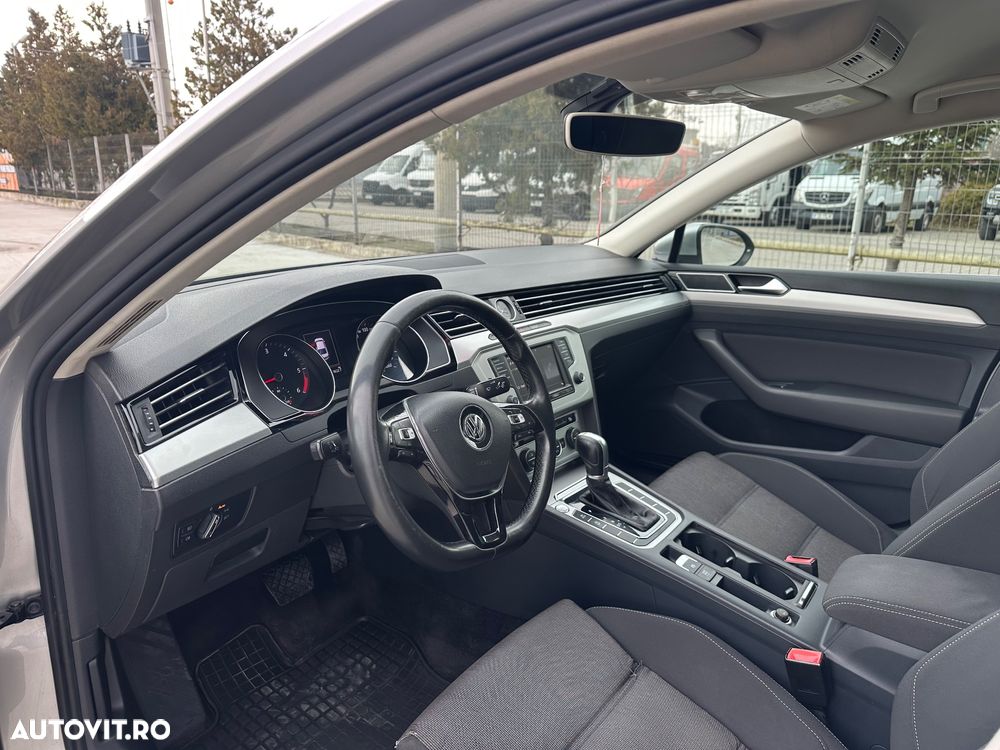 Volkswagen Passat 2.0 TDI DSG Comfortline - 7