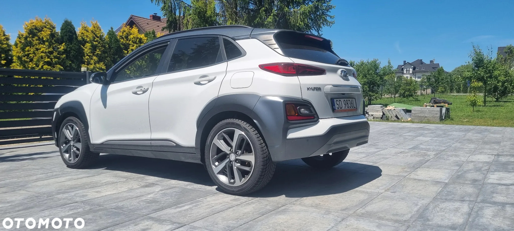Hyundai Kona 1.6 T-GDI DCT Premium - 11