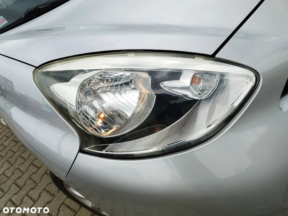 Nissan Micra - 30
