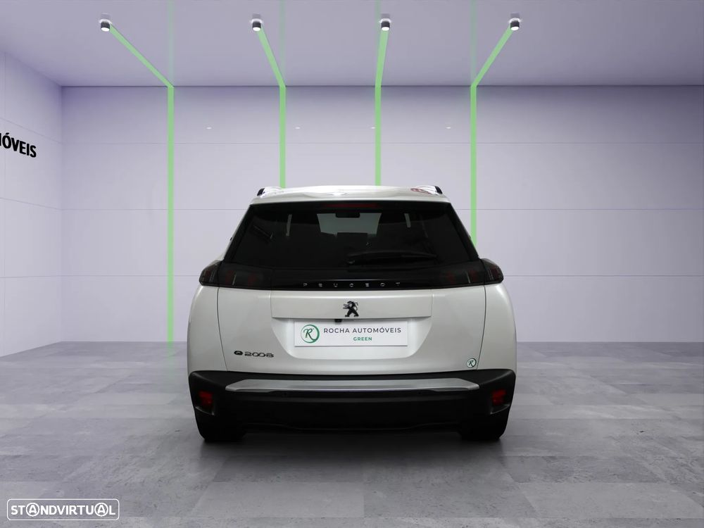 Peugeot e-2008 - 4