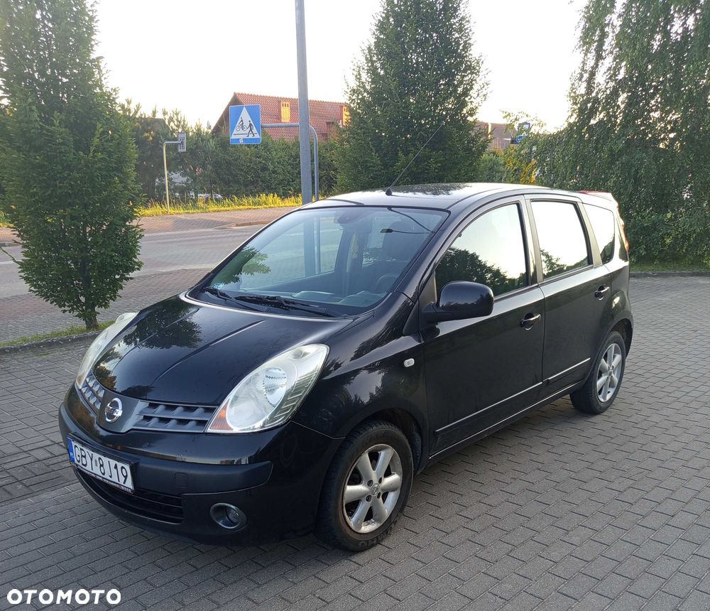 Nissan Note - 1
