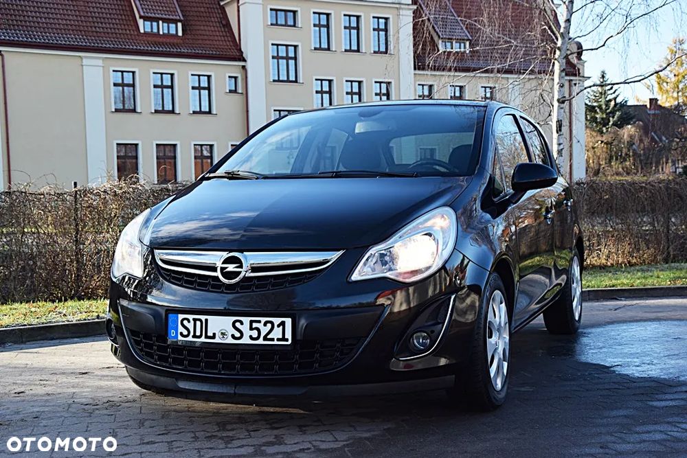 Opel Corsa 1.4 16V Color Stripes - 1