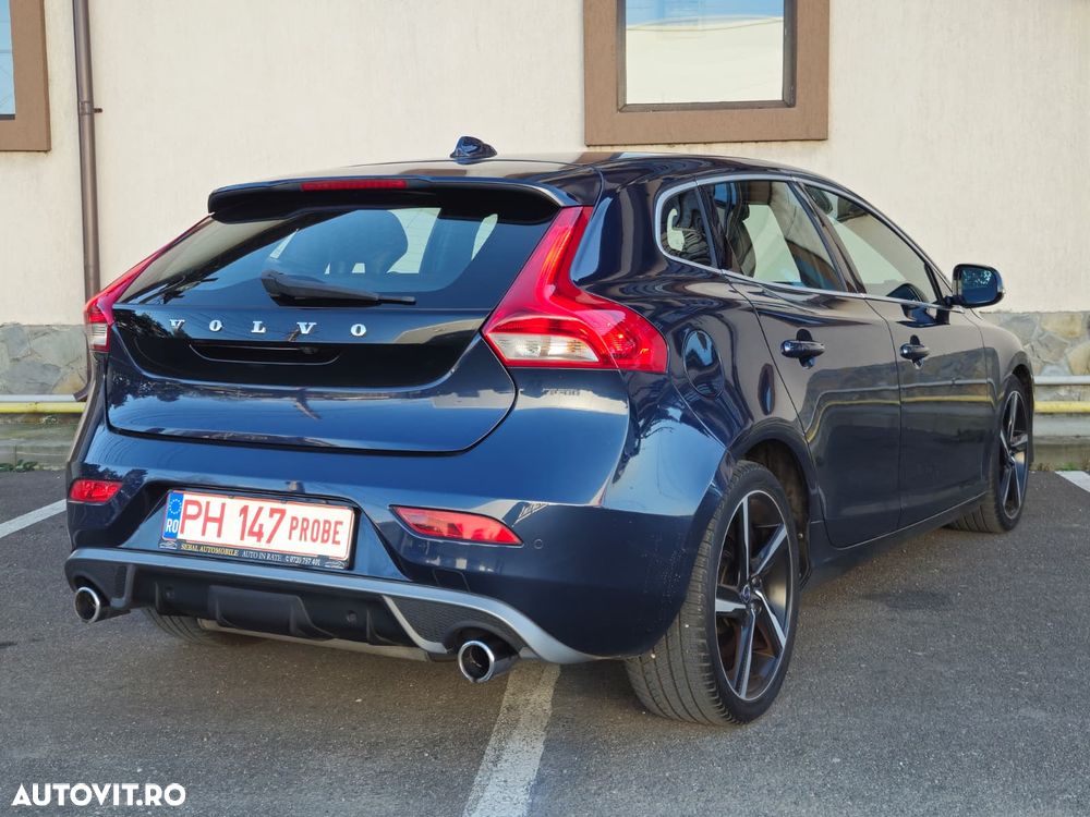 Volvo V40 D2 R Design - 6