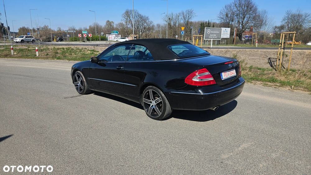 Mercedes-Benz CLK 320 - 14