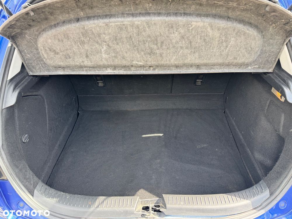 Mazda 3 2.0 CD Active - 23