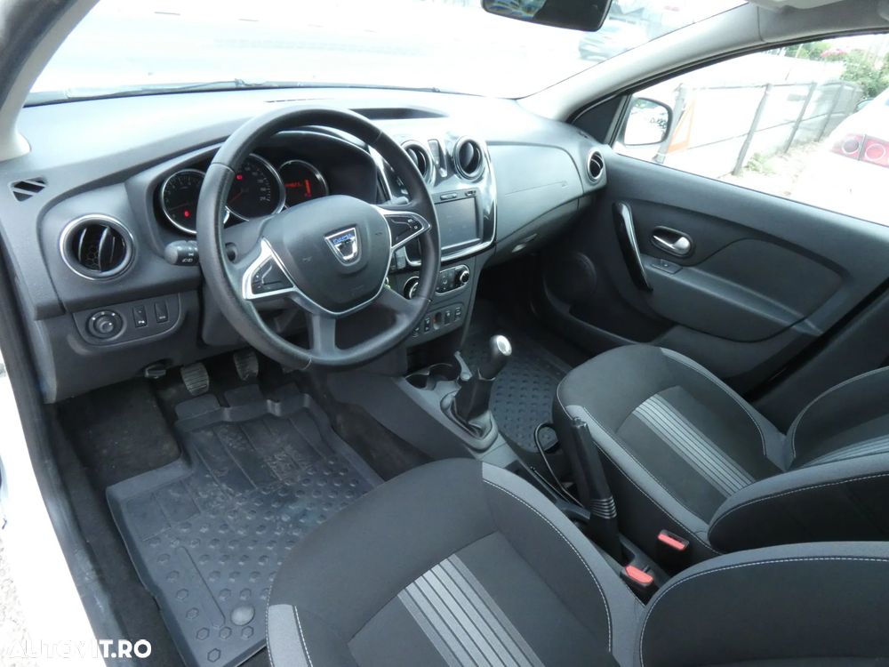 Dacia Logan - 10