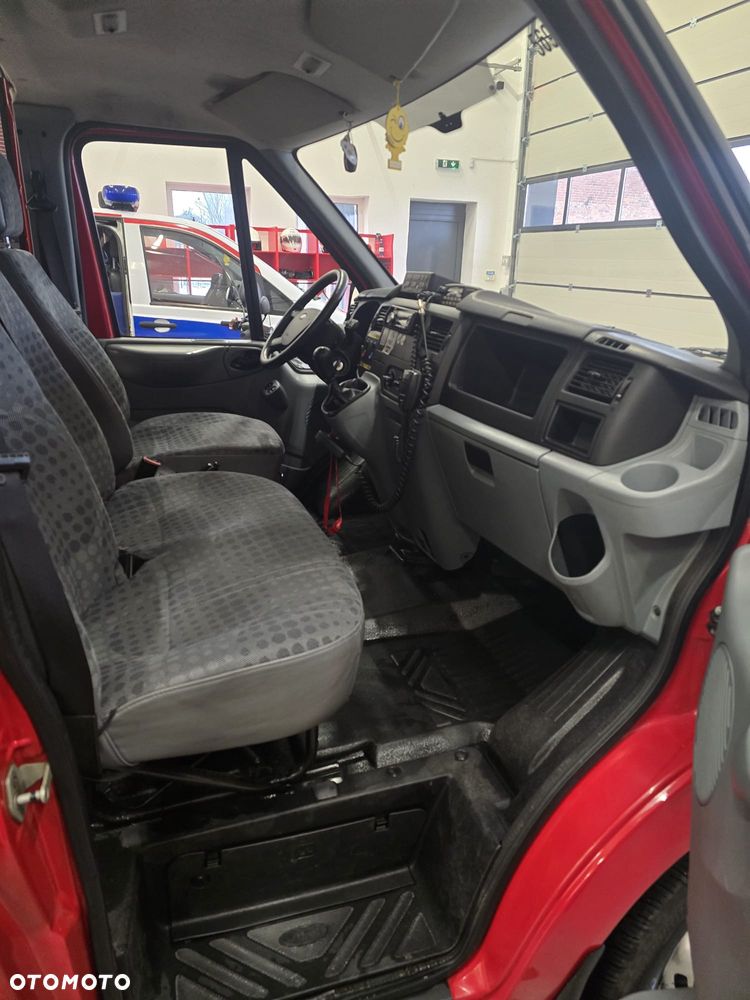 Ford Transit - 8