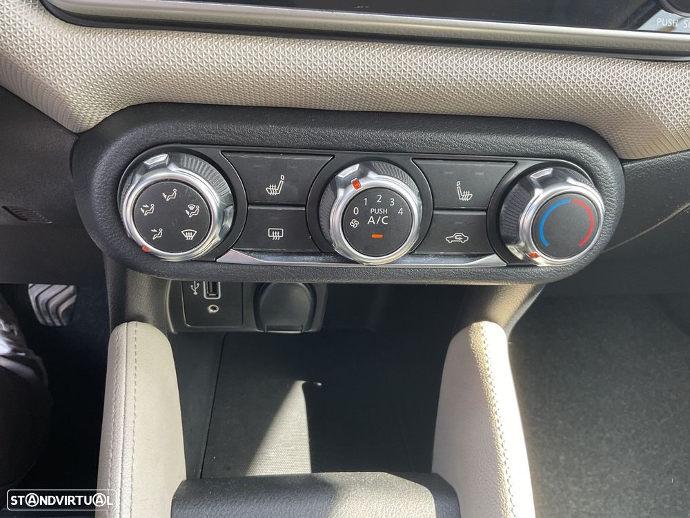 Nissan Micra 1.0 IG-T Tekna - 25