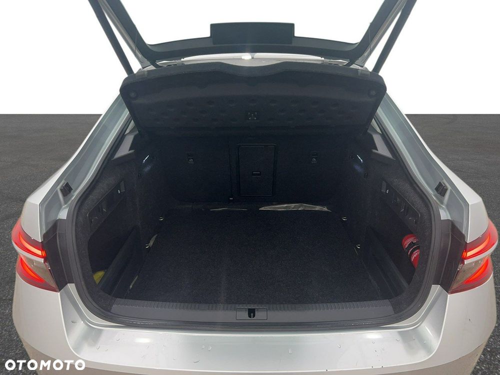 Skoda Superb 2.0 TSI Ambition DSG - 11
