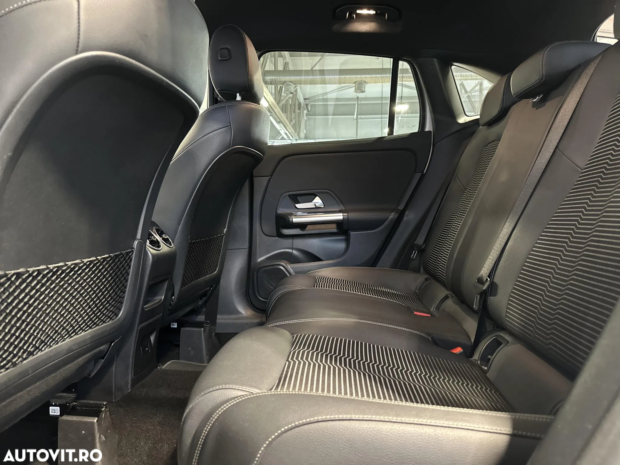 Mercedes-Benz GLA 200 Aut. - 12