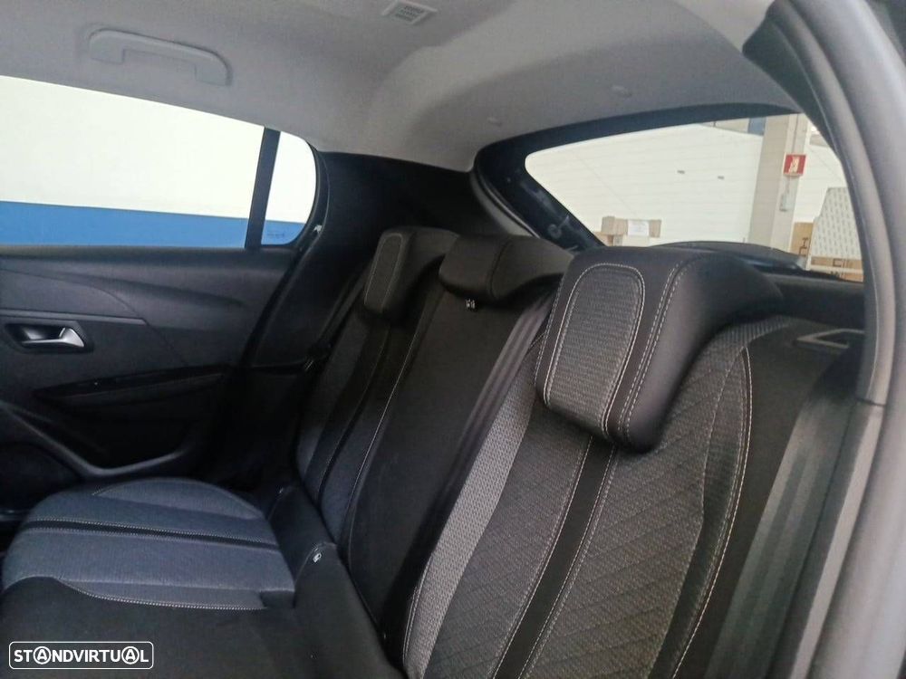 Peugeot 208 1.2 PureTech Allure EAT8 - 10