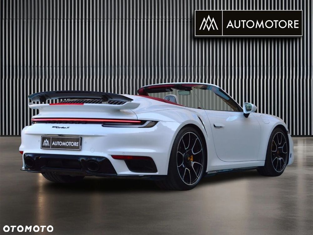 Porsche 911 Carrera Turbo S - 10