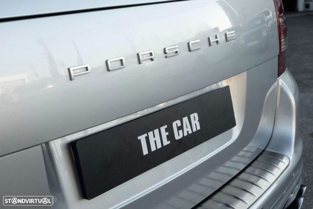 Porsche Cayenne - 8