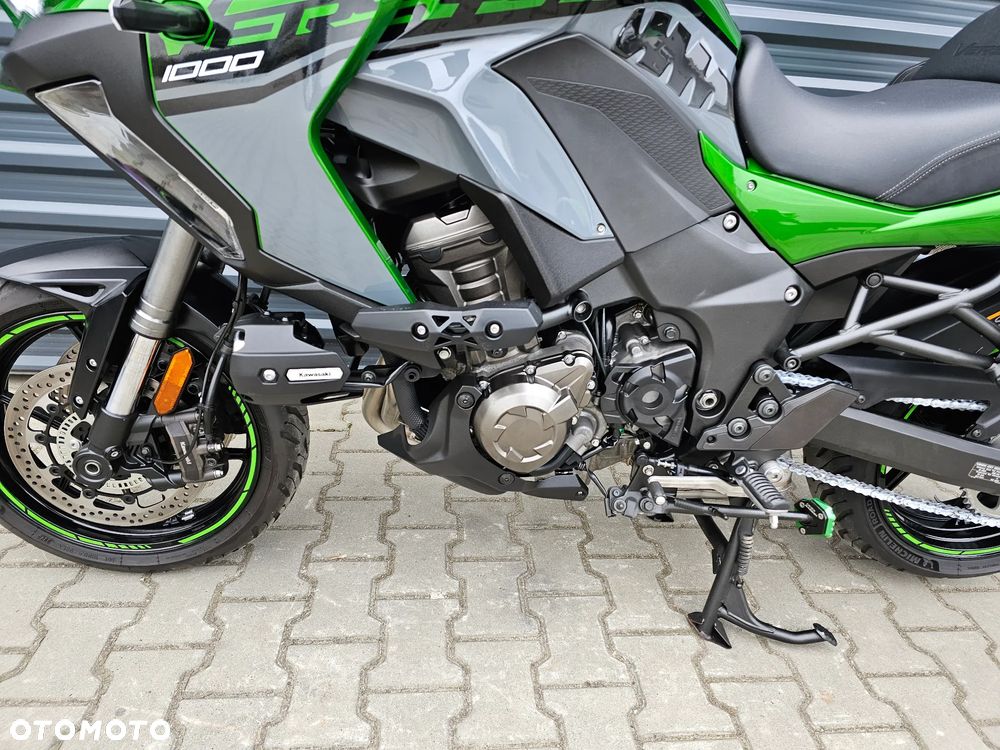 Kawasaki Versys 1000 - 18