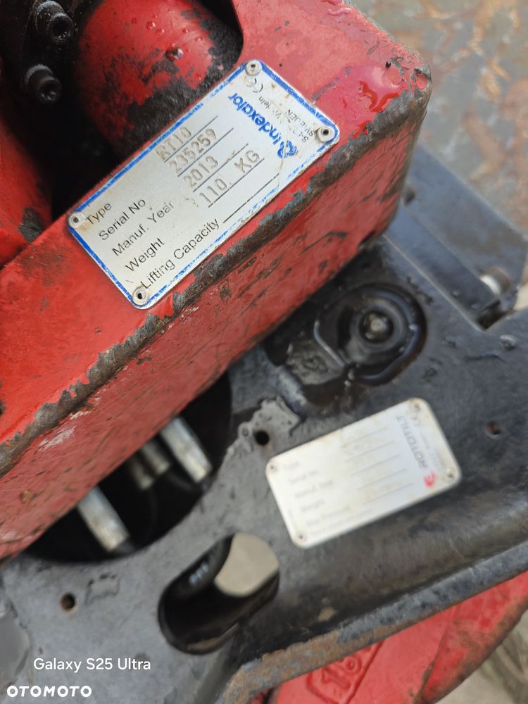 Takeuchi TB 235 - 10