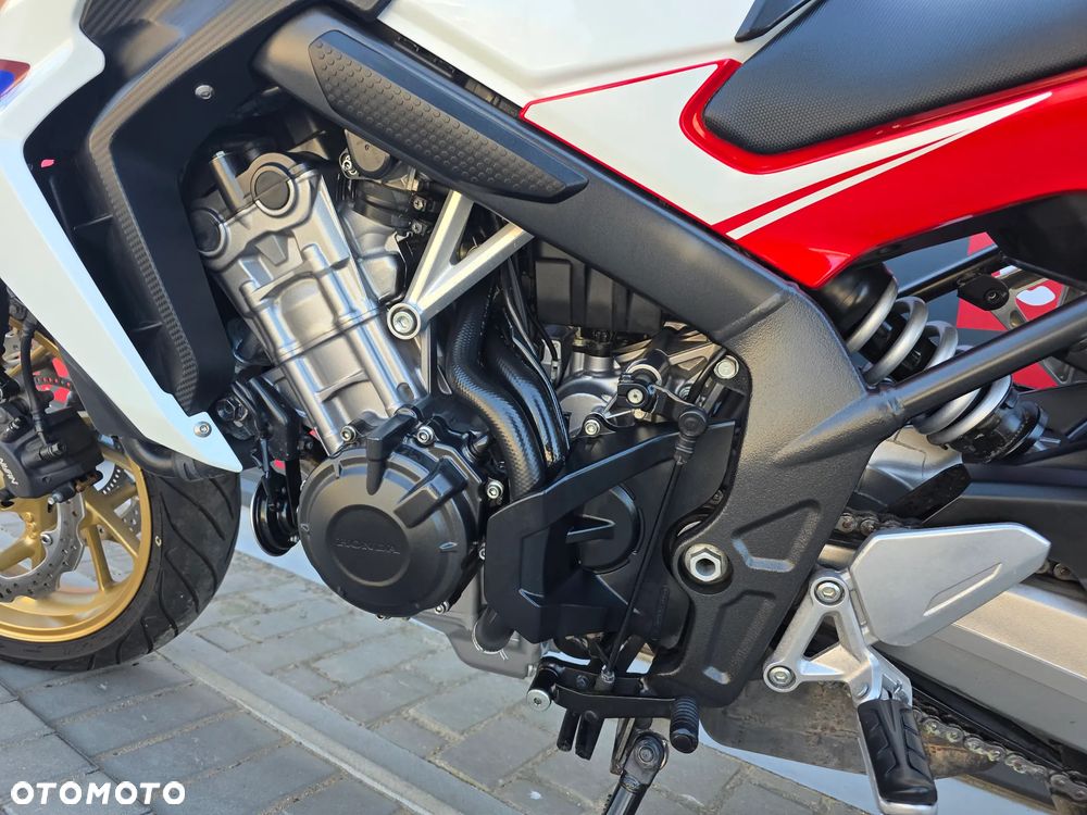 Honda CB - 30