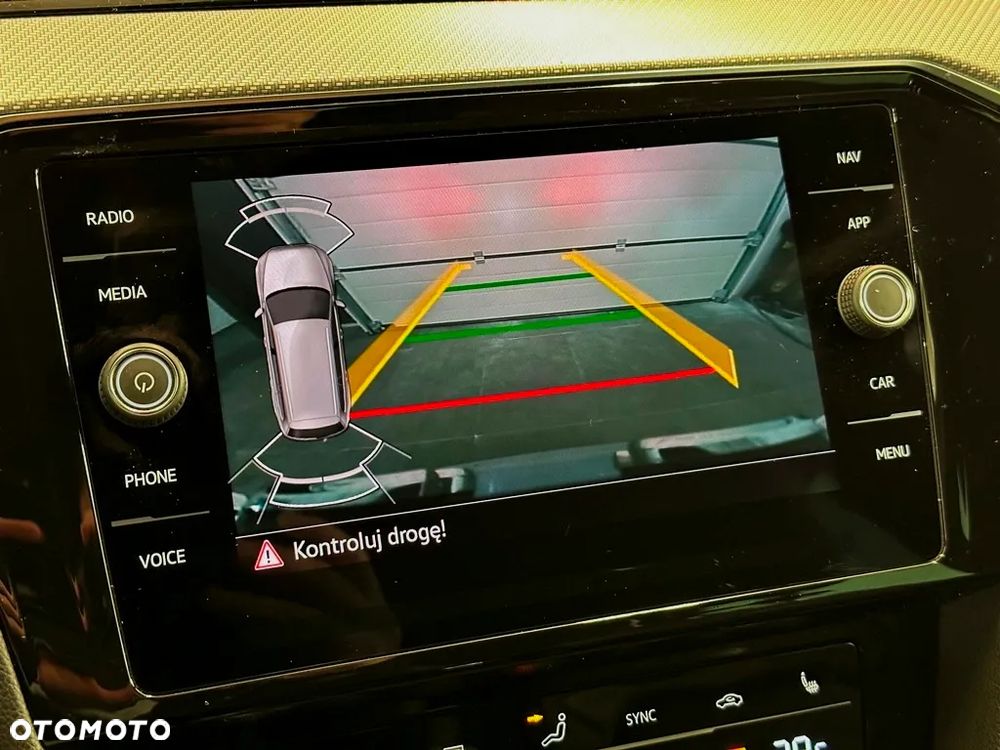 Volkswagen Passat Variant - 33