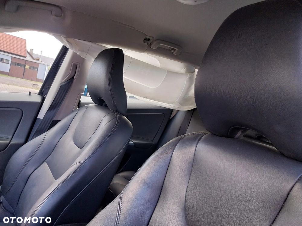 Volvo XC 60 - 11