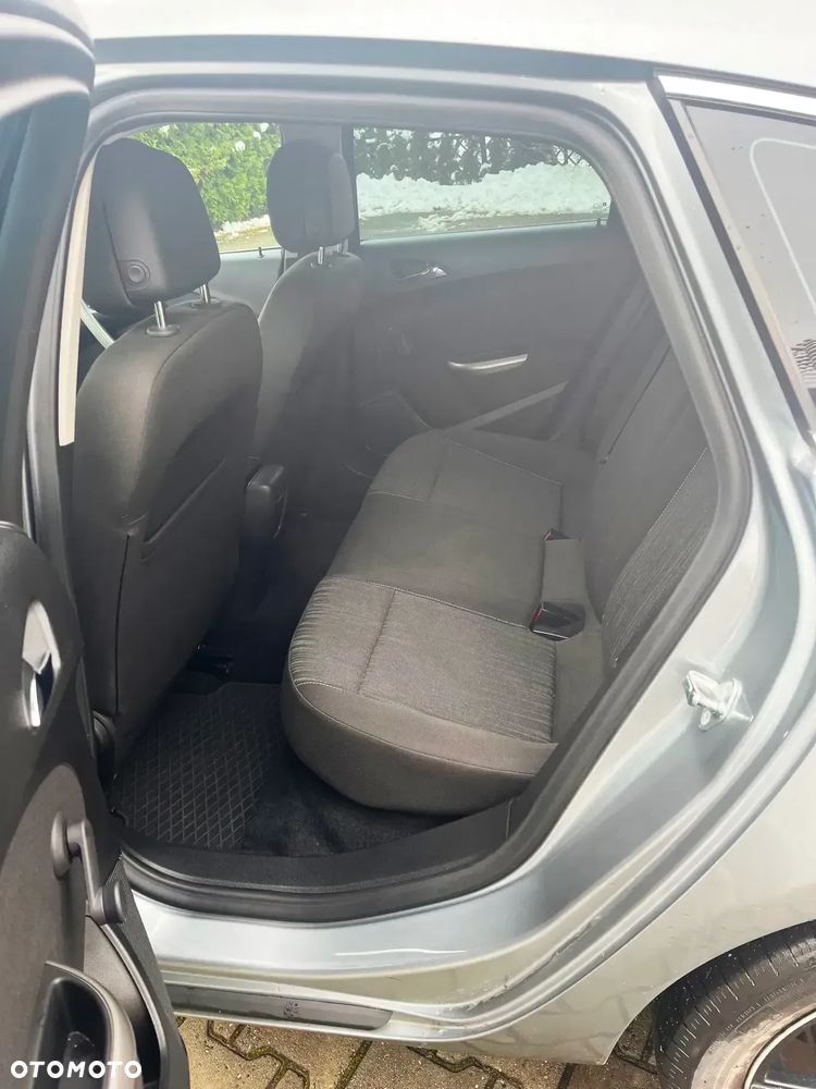 Opel Astra 1.6 Easytronic Edition 111 Jahre - 18