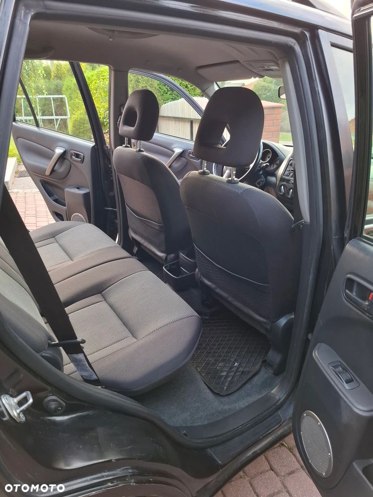 Toyota RAV4 2.0 D-4D 4x4 - 3