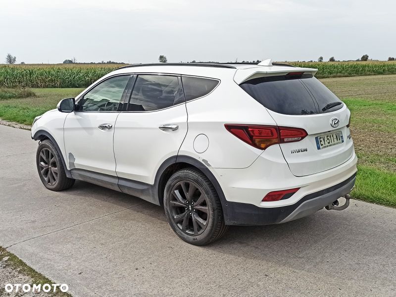 Hyundai Santa Fe - 4