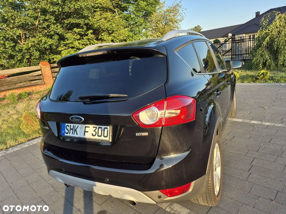 Ford Kuga - 9