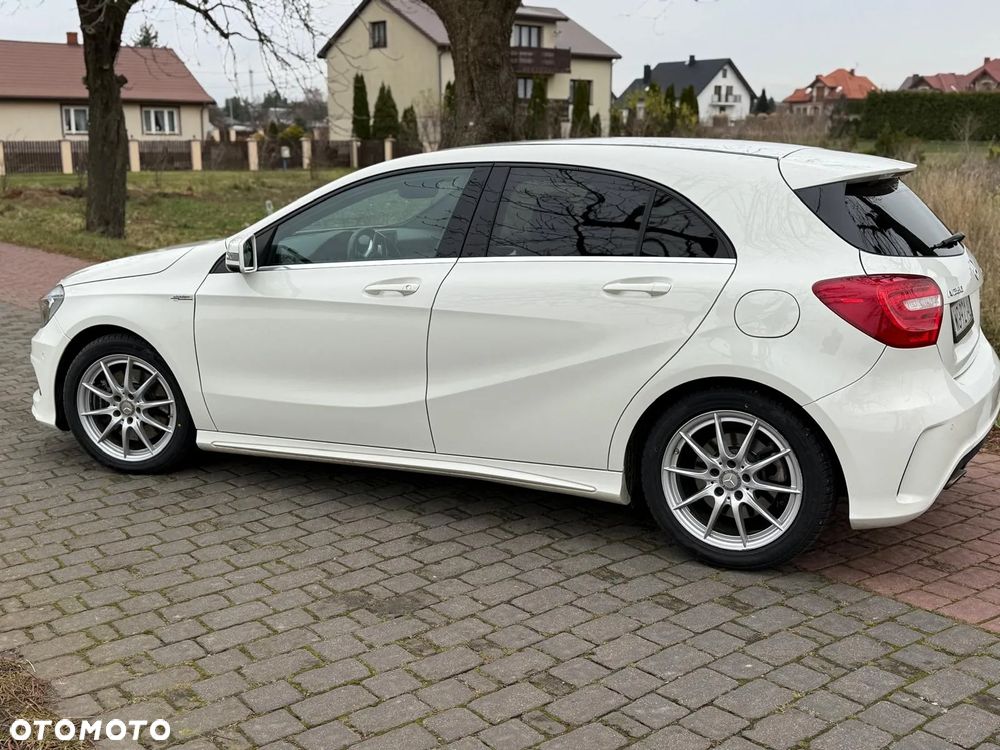 Mercedes-Benz Klasa A 250 4Matic 7G-DCT AMG Line - 8