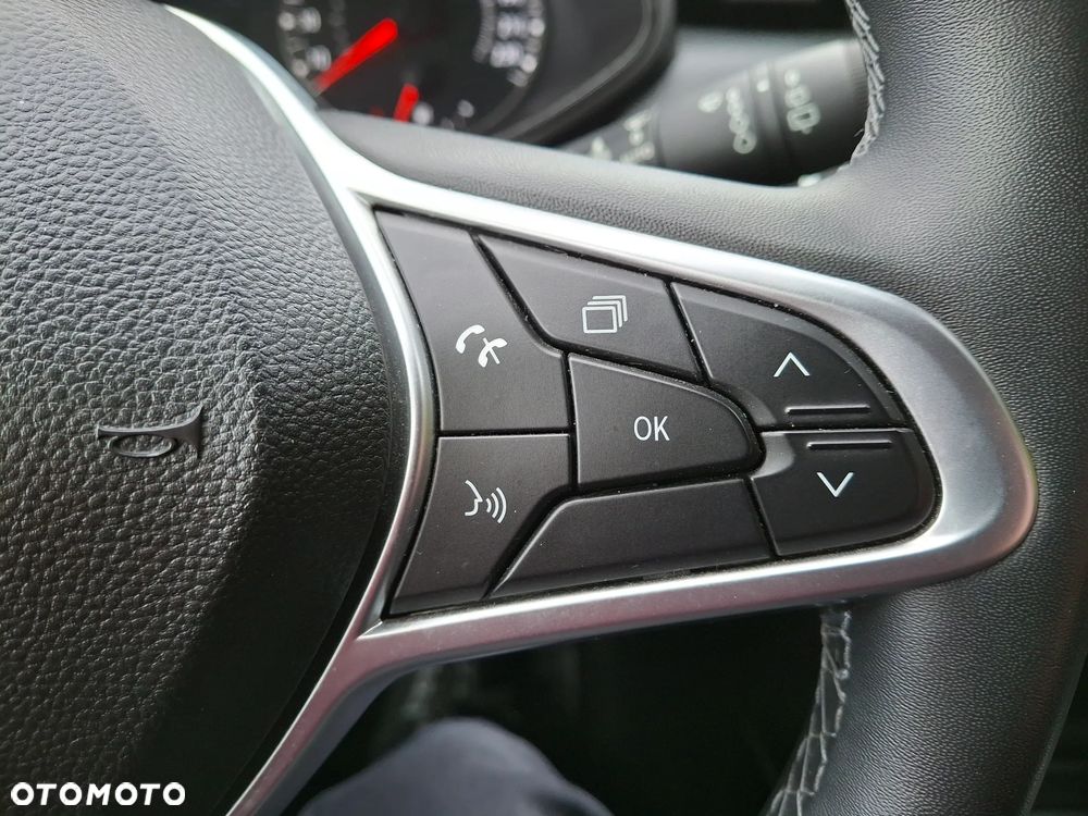 Renault Clio 1.0 TCe Intens - 24