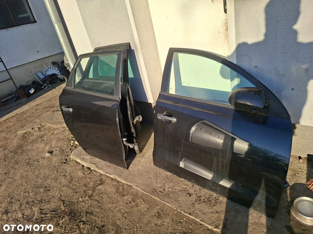 Hyundai i30 2010r kombi drzwi klapa przod tyl 9f poznan - 2