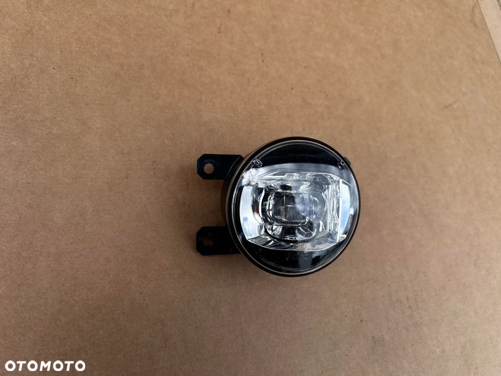 Jeep Renegade Fiat 500X HALOGEN LAMPA PRZECIWMGIELNA PRAWA PRAWY 52088648 51979318 90141070 - 3