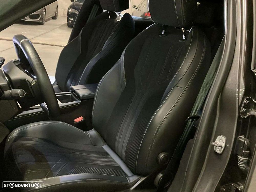 Peugeot 308 SW 1.5 BlueHDi GT EAT8 - 13