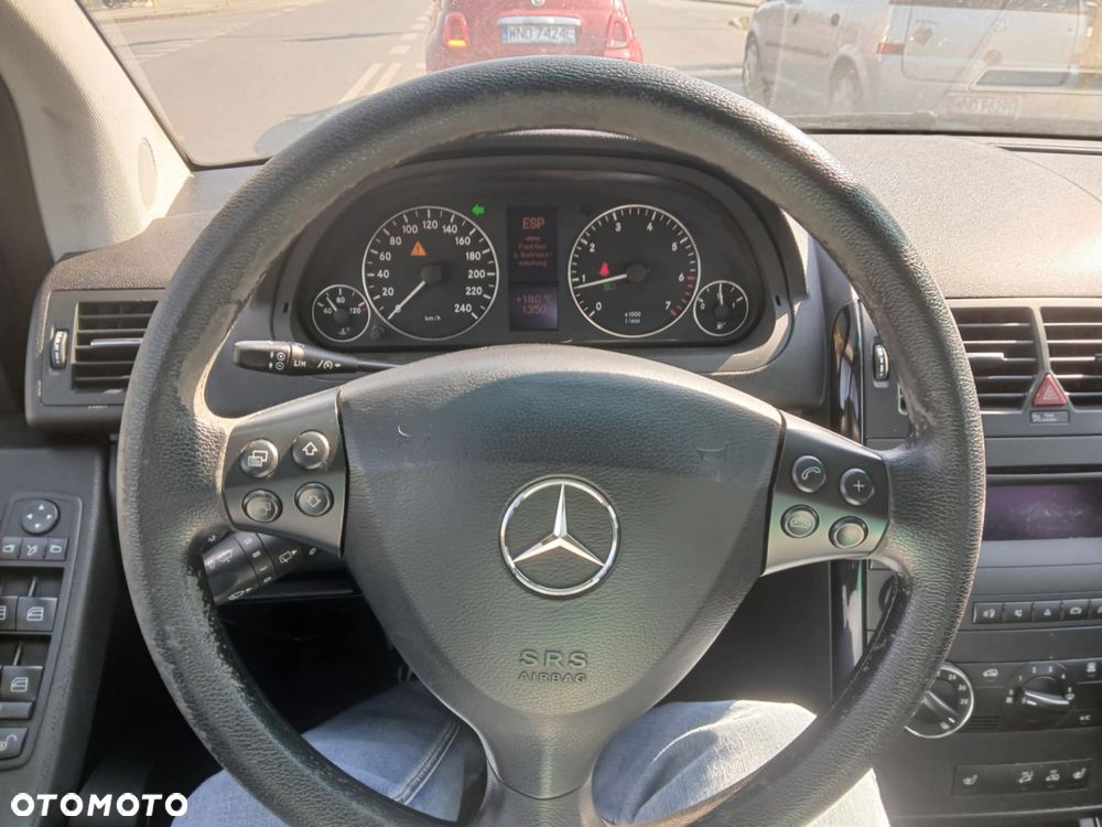 Mercedes-Benz Klasa A 170 Classic - 4