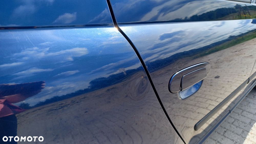 Toyota Yaris - 8