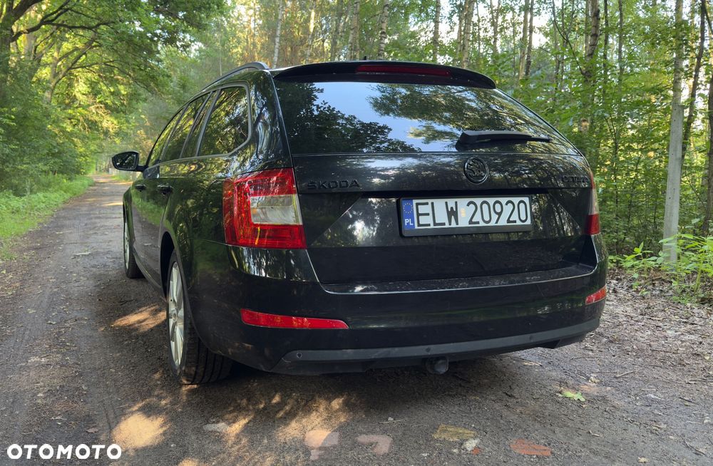 Skoda Octavia 2.0 TDI 4x4 Style - 6