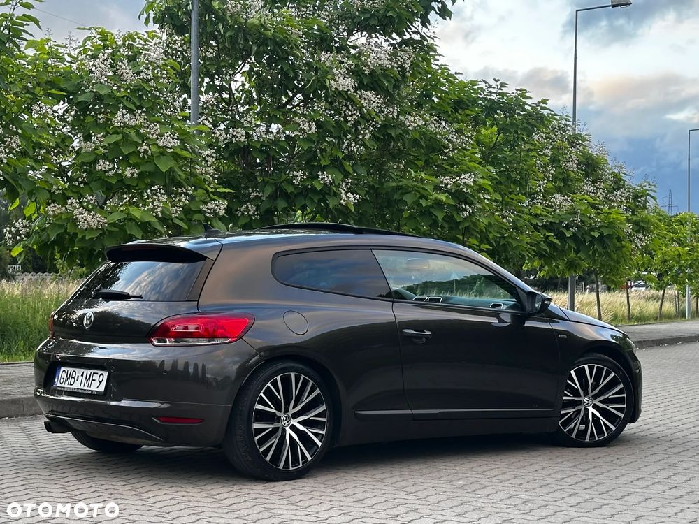 Volkswagen Scirocco 2.0 TDI Blue Motion Technologie Life - 23